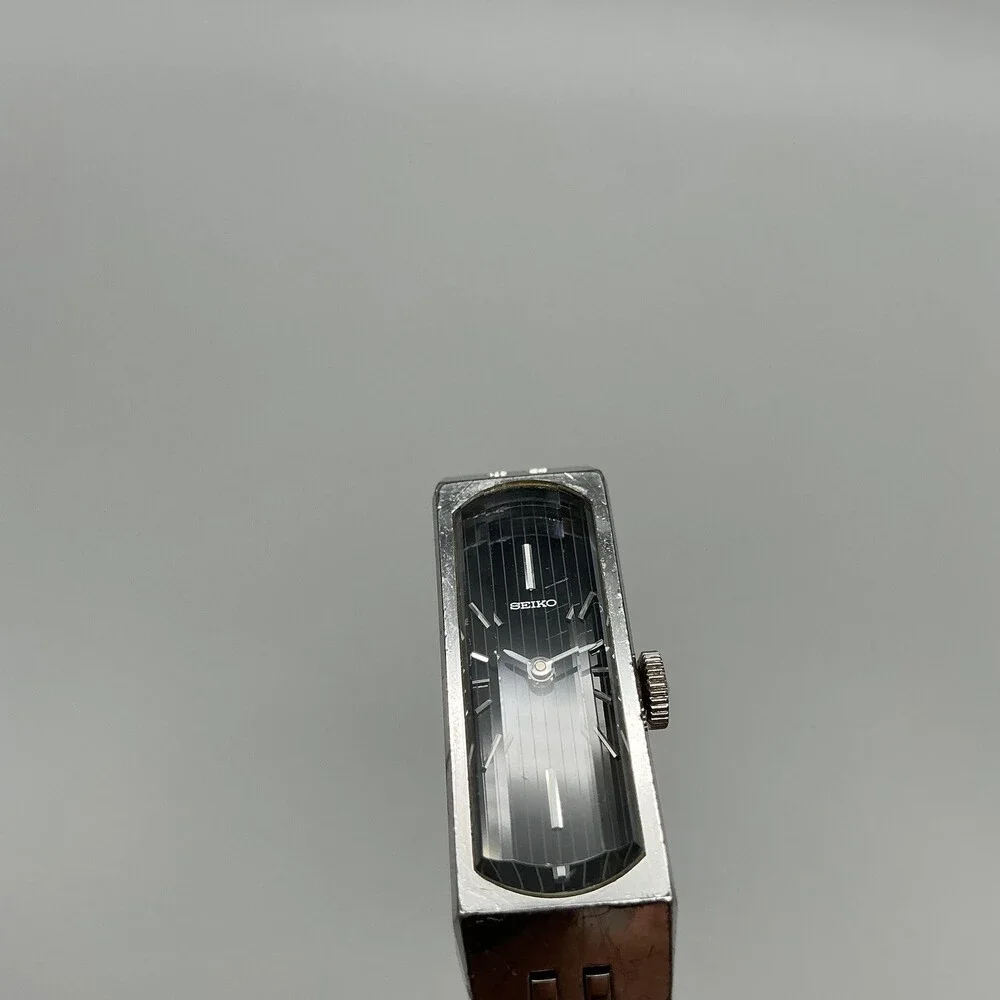 Vtg Seiko Womens Watch 12mm Black Dial Stainless 1520-3679 Broken Latch Manual